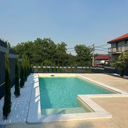 Elysium Garden Villa